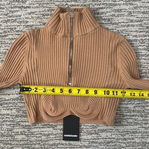 NWT Andrea Adamo Ribbed Knit Crop Top in Nude Medium - Picture 10 of 14